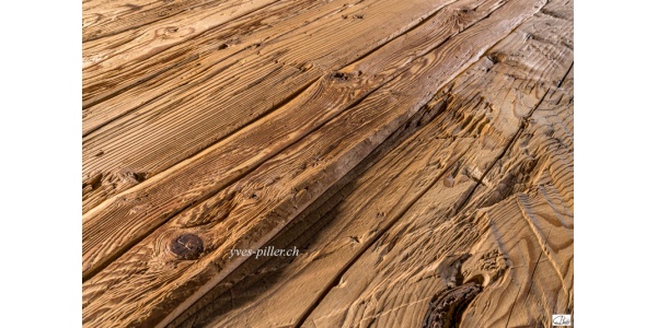 Geschnittene Bretter für Paneelverkleidung 1