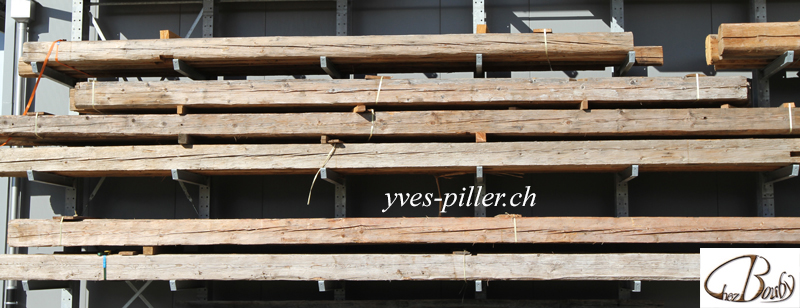 Poutres hache vieux bois 5