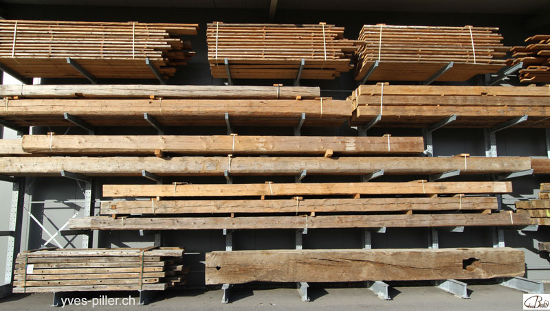 Poutres hache vieux bois 2