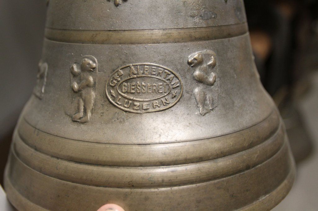 detail albertan luzern 1932 bell Ø 26 cm n° 173 – 3